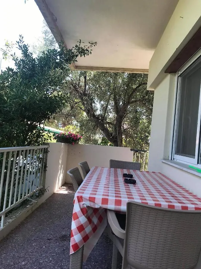 Stefani Apartment With A Sea View Terrace! Nea Moudania Greece